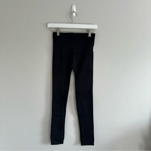 SPANX Black Look At Me Now Leggings Size M 24" Length NWT